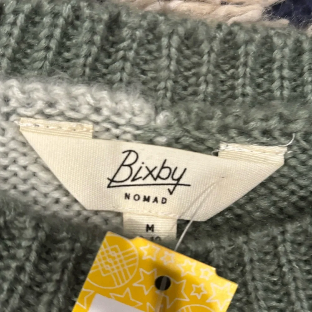 NWT ✨ Bixby Nomad Moss Sage Colorblock Crewneck Sweater